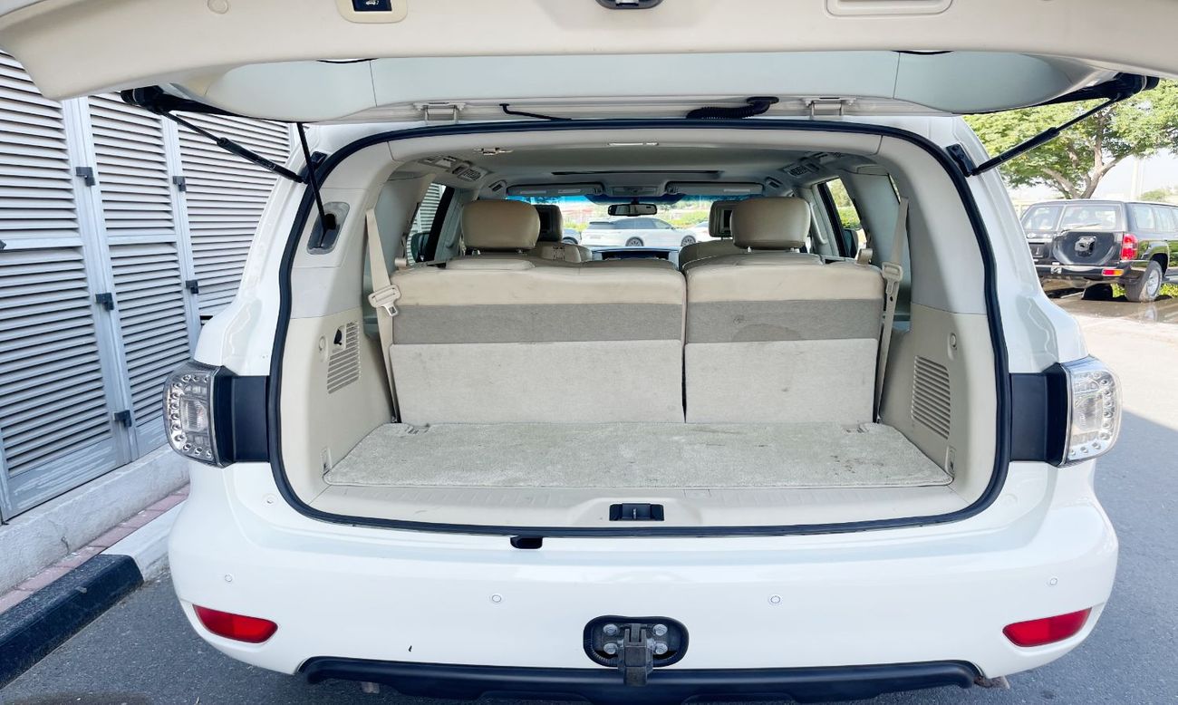 Nissan Patrol SE T1 5.6L AW Rostamani