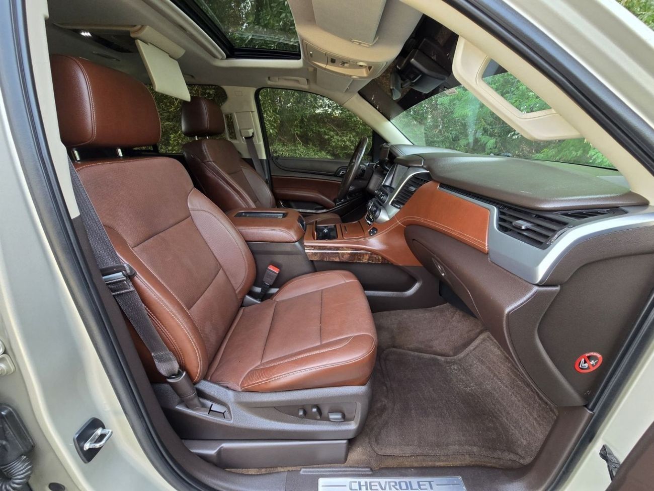 شيفروليه تاهو LTZ 5.3L 4WD (8 Seater) CHEVROLET TAHO 2015 GCC FULL OPITION // PERFECT CONDITION