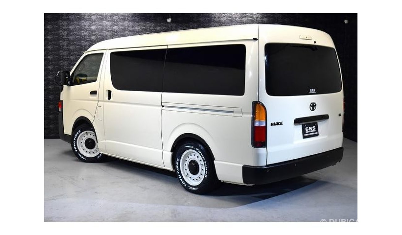 Toyota Hiace TRH214W