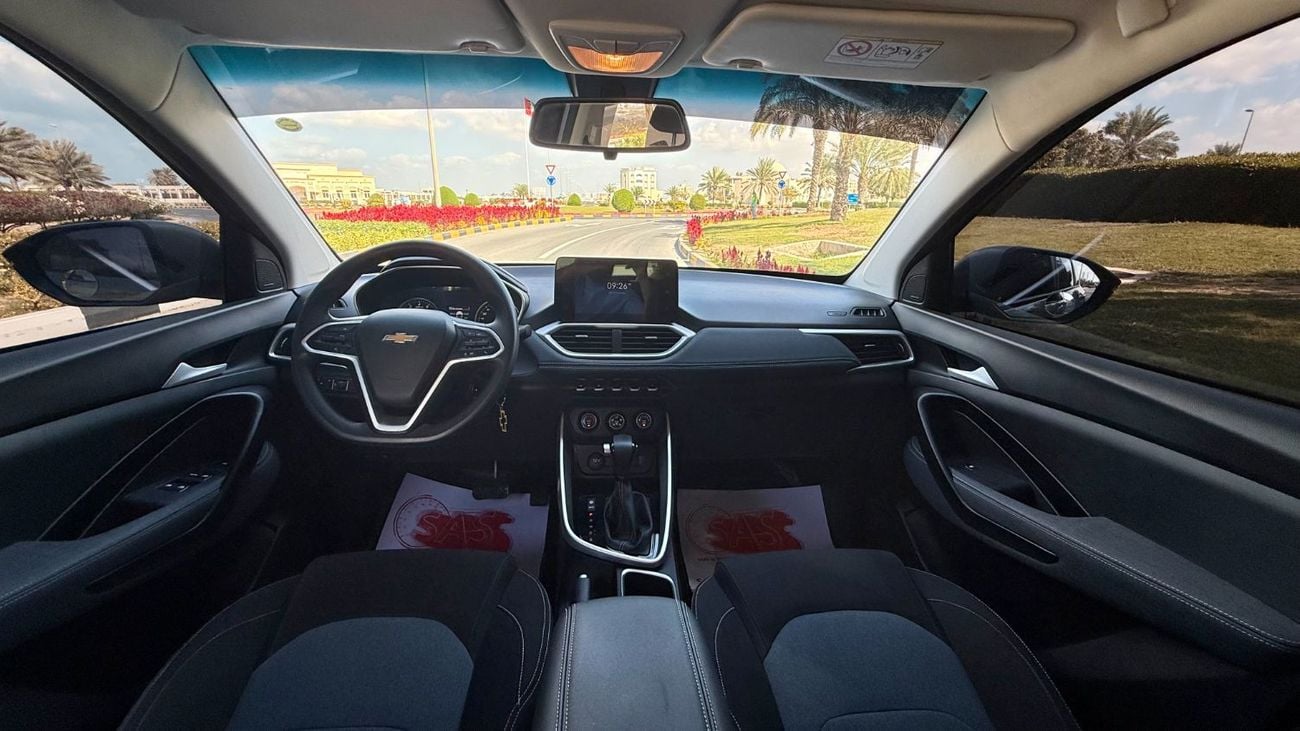 Chevrolet Captiva LS 1.5L (149 HP) (5 Seater)