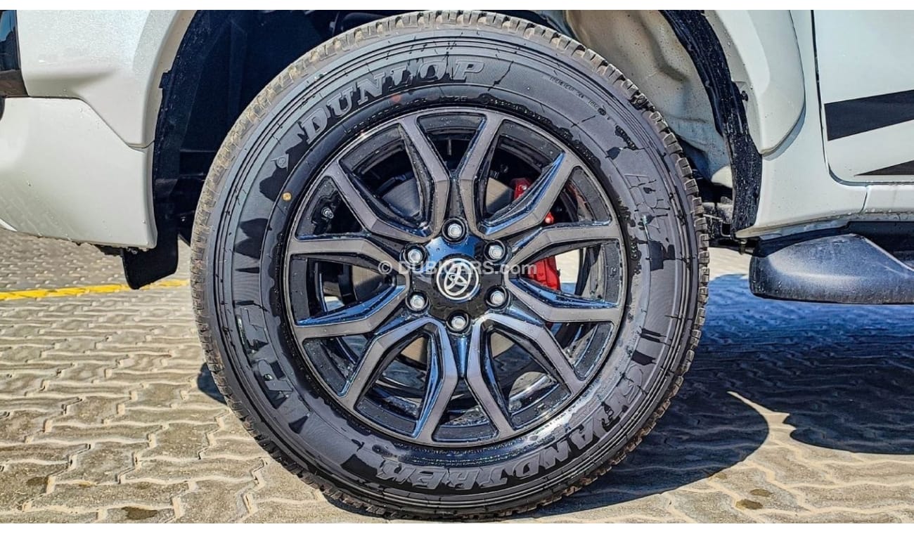 تويوتا هيلوكس HILUX GR 2.8L