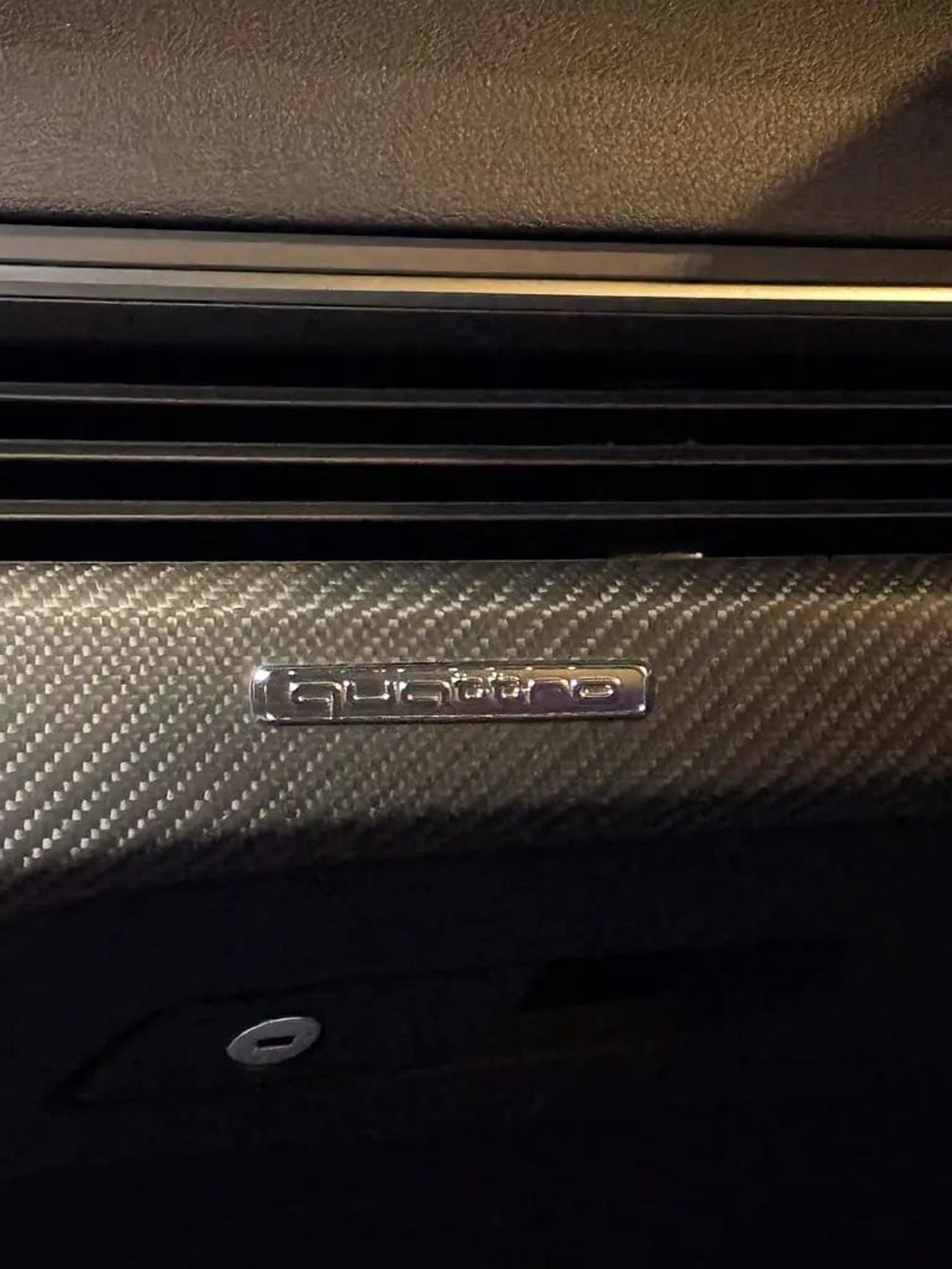 Audi RS5 Zero dent zero accident,clean title,with 1 year monarch extended warranty