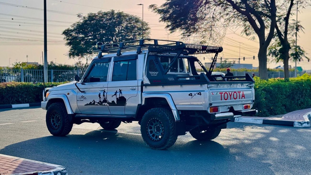 تويوتا لاند كروزر بيك آب MODIFIED TO DOUBLE CABIN PICKUP | 2018 | RHD | MANUAL TRANSMISSION | 4.5L DIESEL ENGINE | REAR VIEW