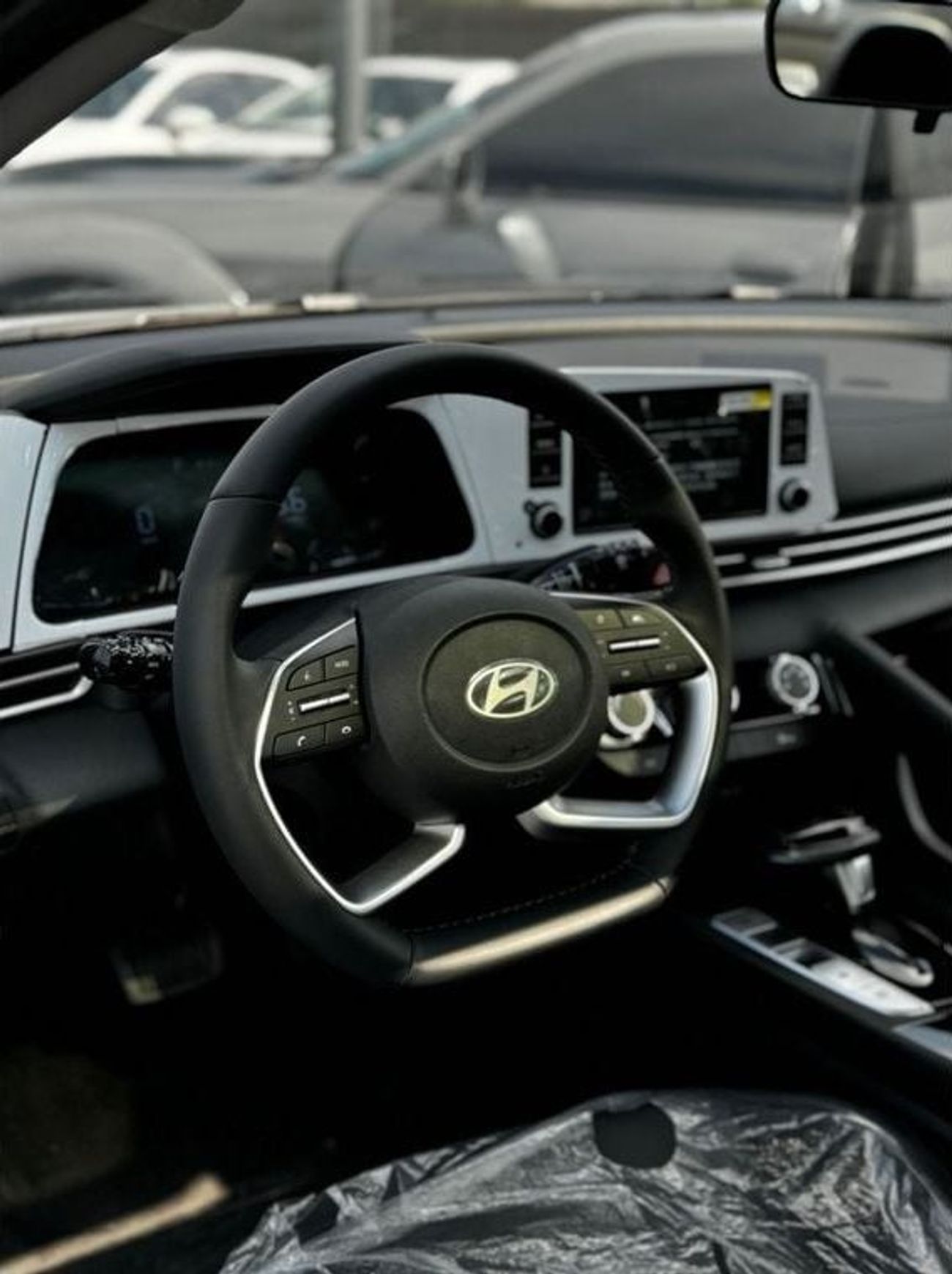 هيونداي إلانترا Comfort 1.6L