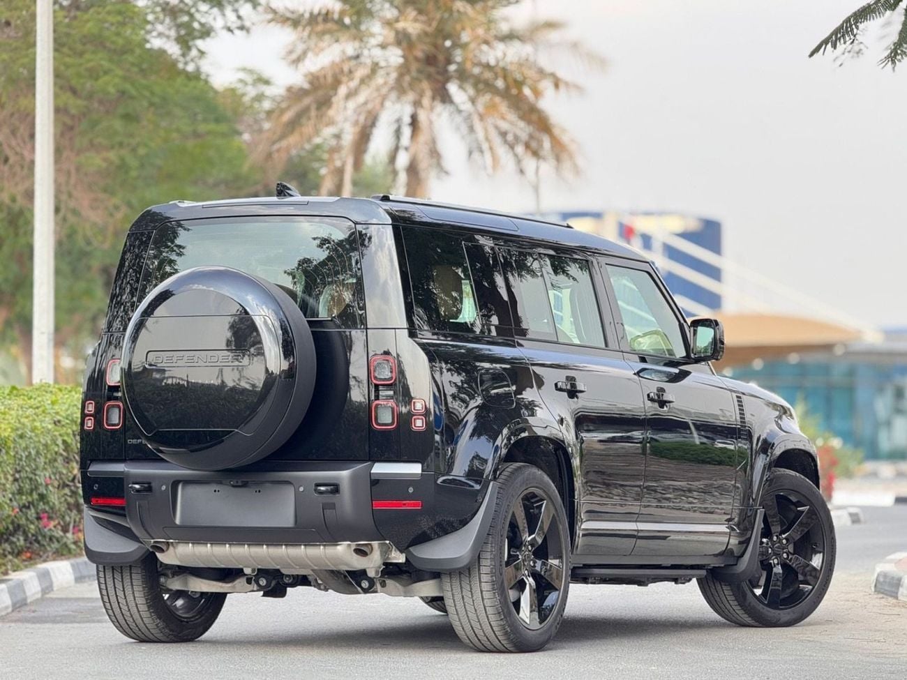 Land Rover Defender DEFENDER X DAYNAMIC HSE P 400