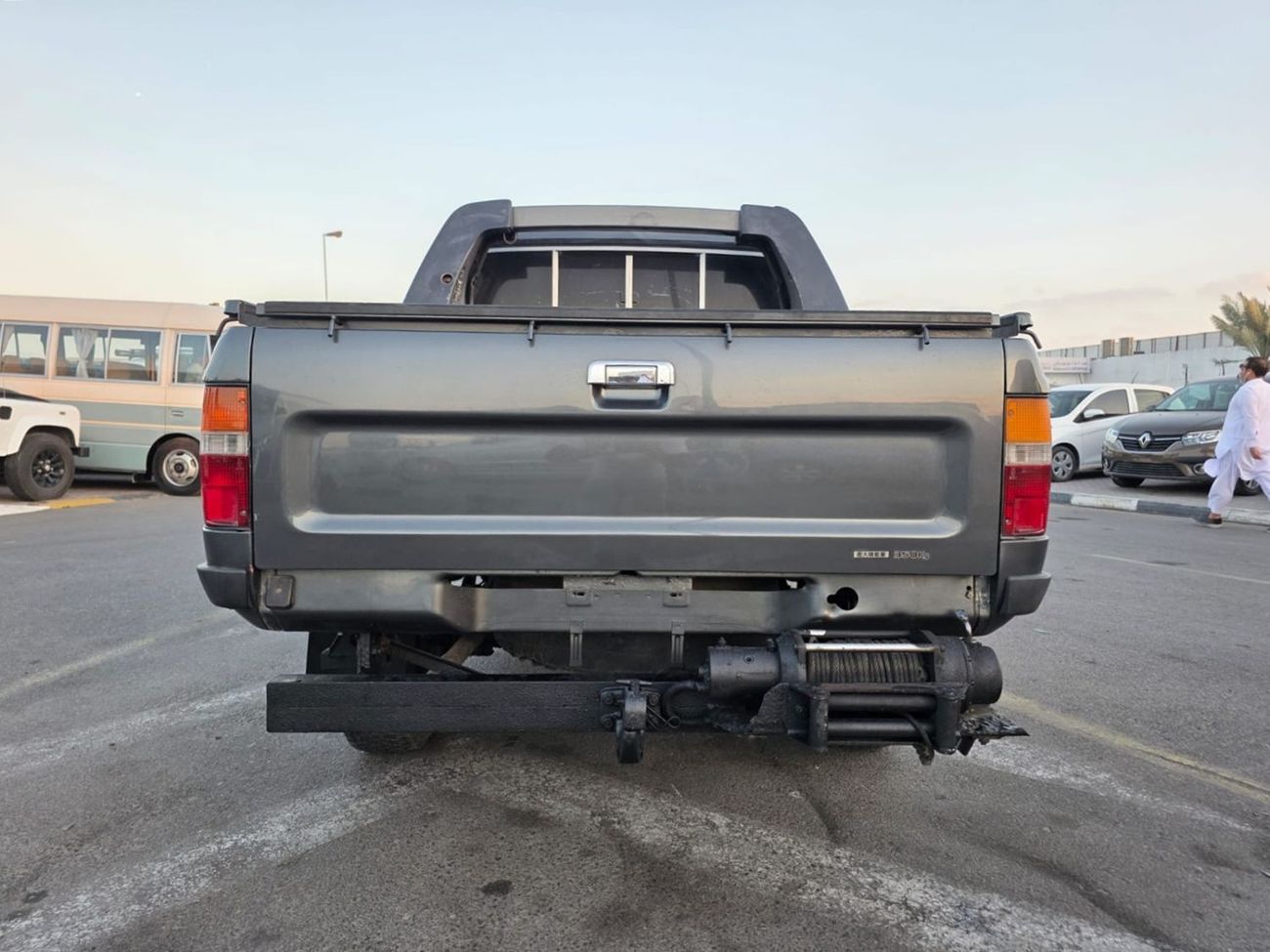 Toyota Hilux TOYOTA HILUX PICKUP RHD 1992 MODEL 2.8 L DIESEL MANUAL(PM11077)