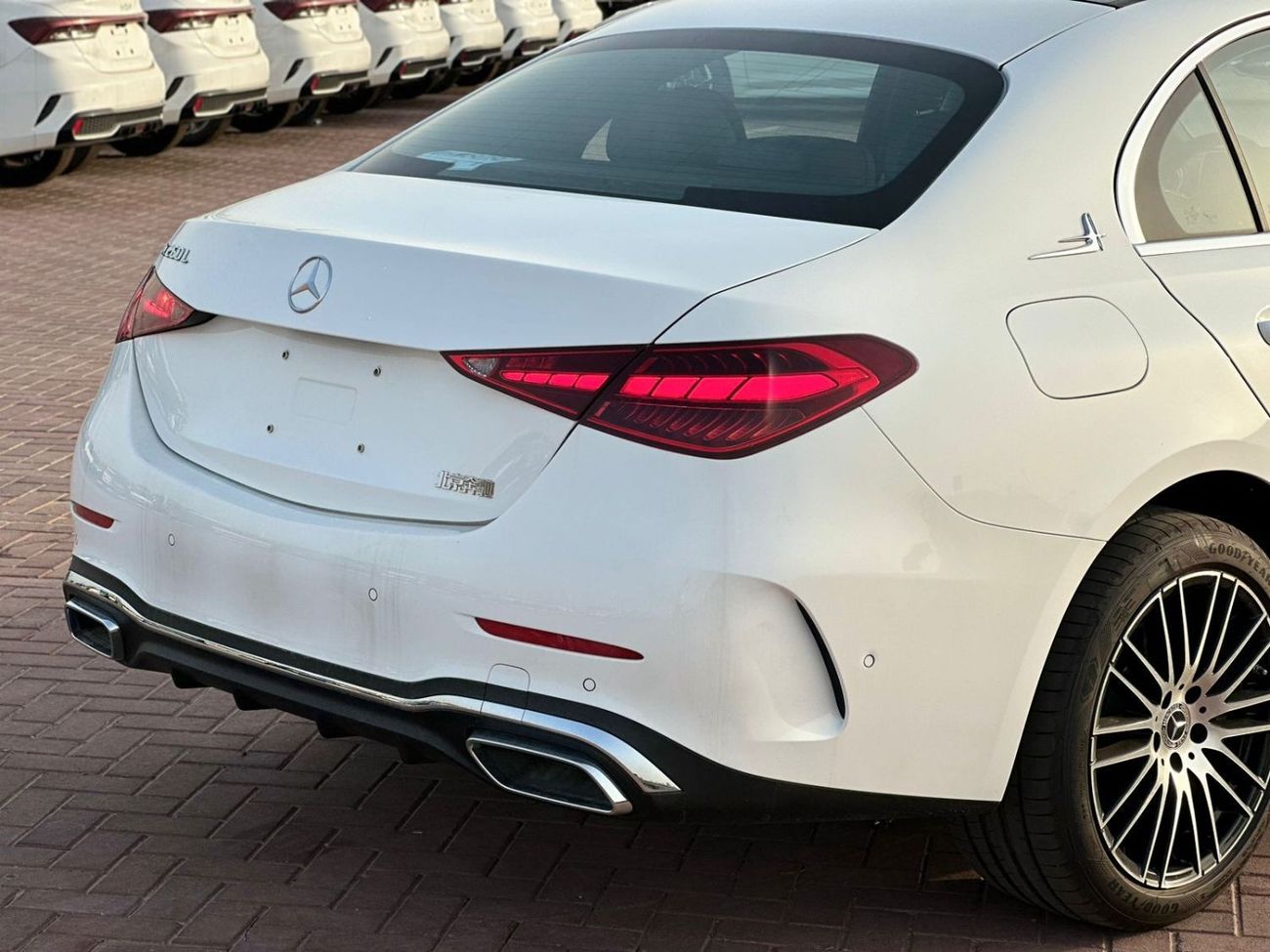 Mercedes-Benz C 270 Mercedes-Benz C260L 2024