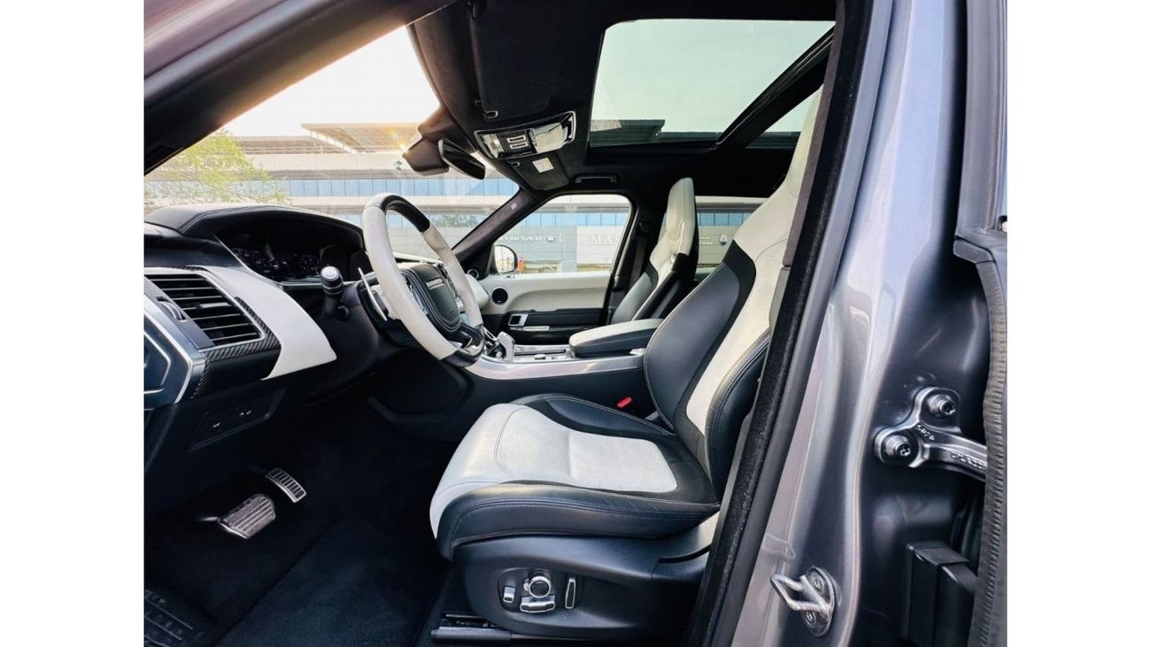 Land Rover Range Rover Sport AED 6,100 PM | SVR CARBON EDITION | UNDER WARRANTY | BRAND NEW CONDITION | LOW MILEAGE