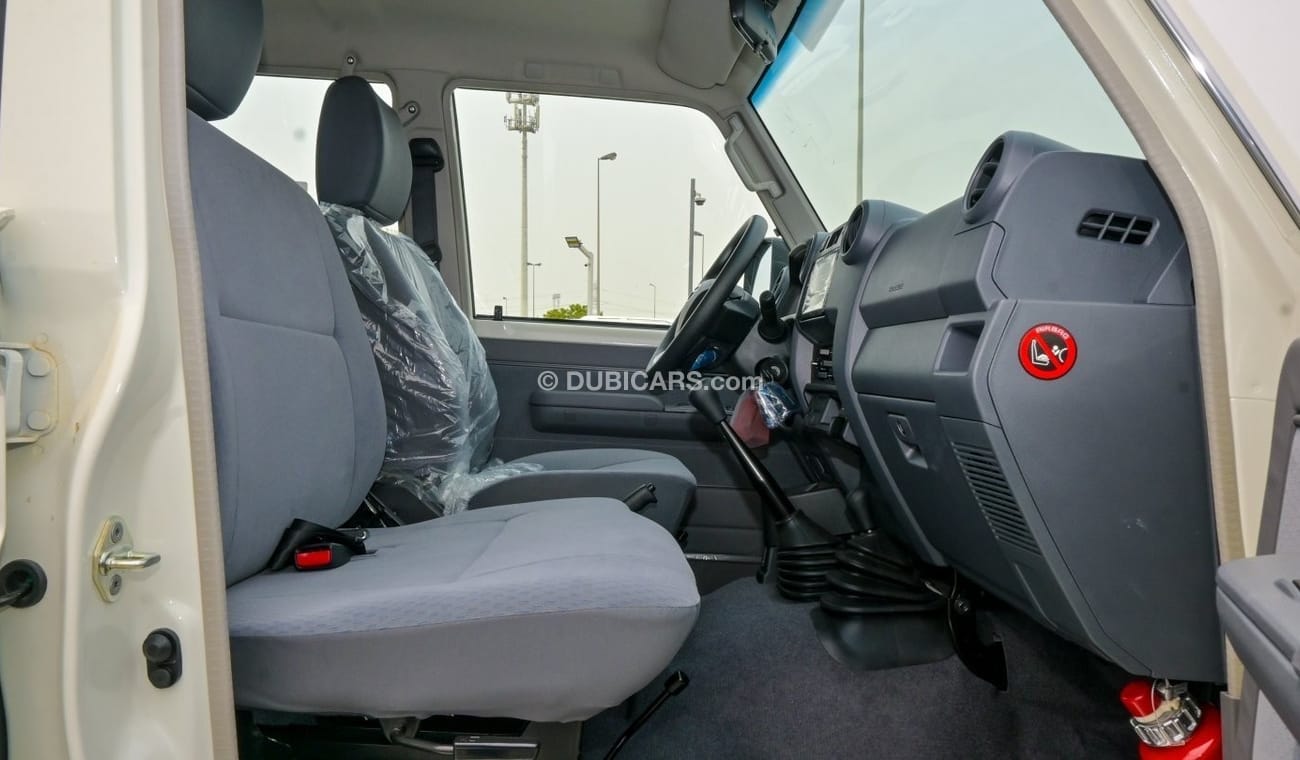 تويوتا لاند كروزر 70 LX V6