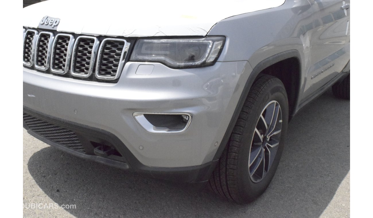 Jeep Grand Cherokee JEEP 2019 MODEL LAREDO AUTO TRANSMISSION SUV PETROL ONLY FOR EXPORT SILVER COLOR
