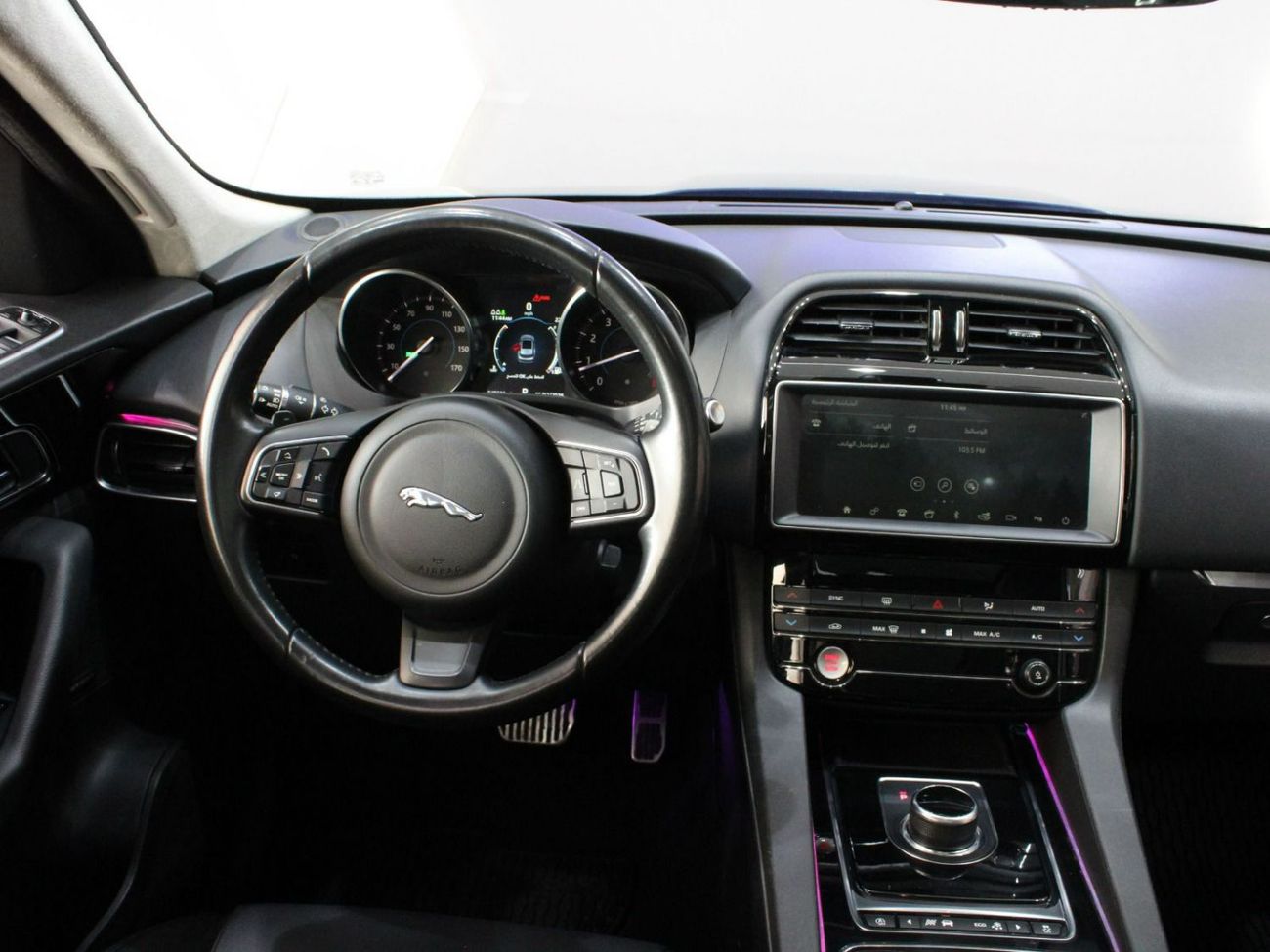 Jaguar F Pace Jaguar F-Pace 25T