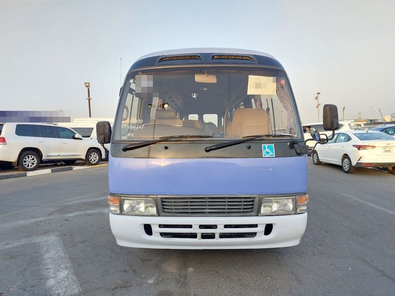 Toyota Coaster TOYOTA COASTER BUS RHD 1997 MODEL 4.1 L DIESEL AUTOMATIC(PM02631)