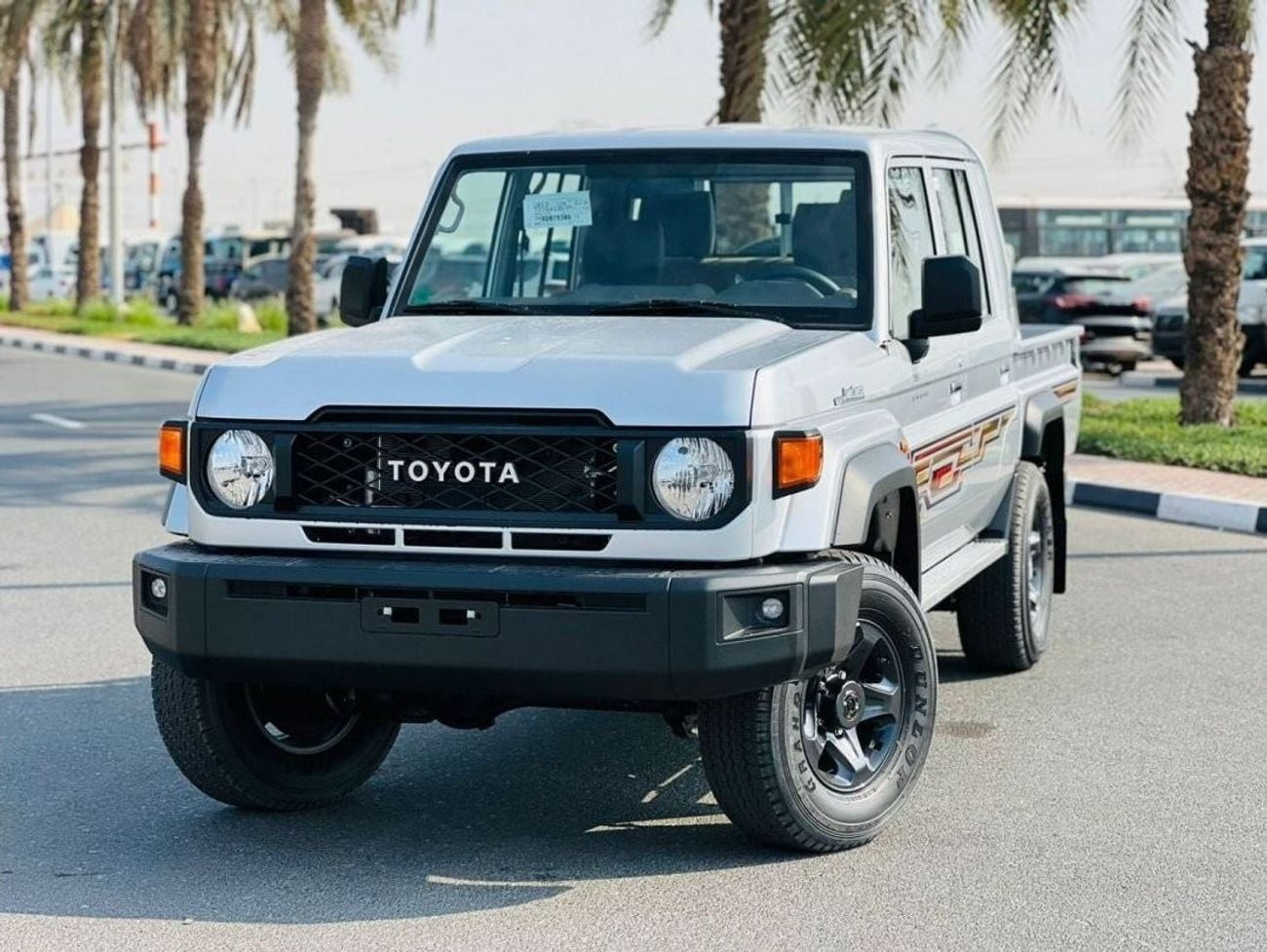 Toyota Land Cruiser Pick Up 4.0L PETROL AUTOMATIC DOUBLE CABINE 2026 GCC