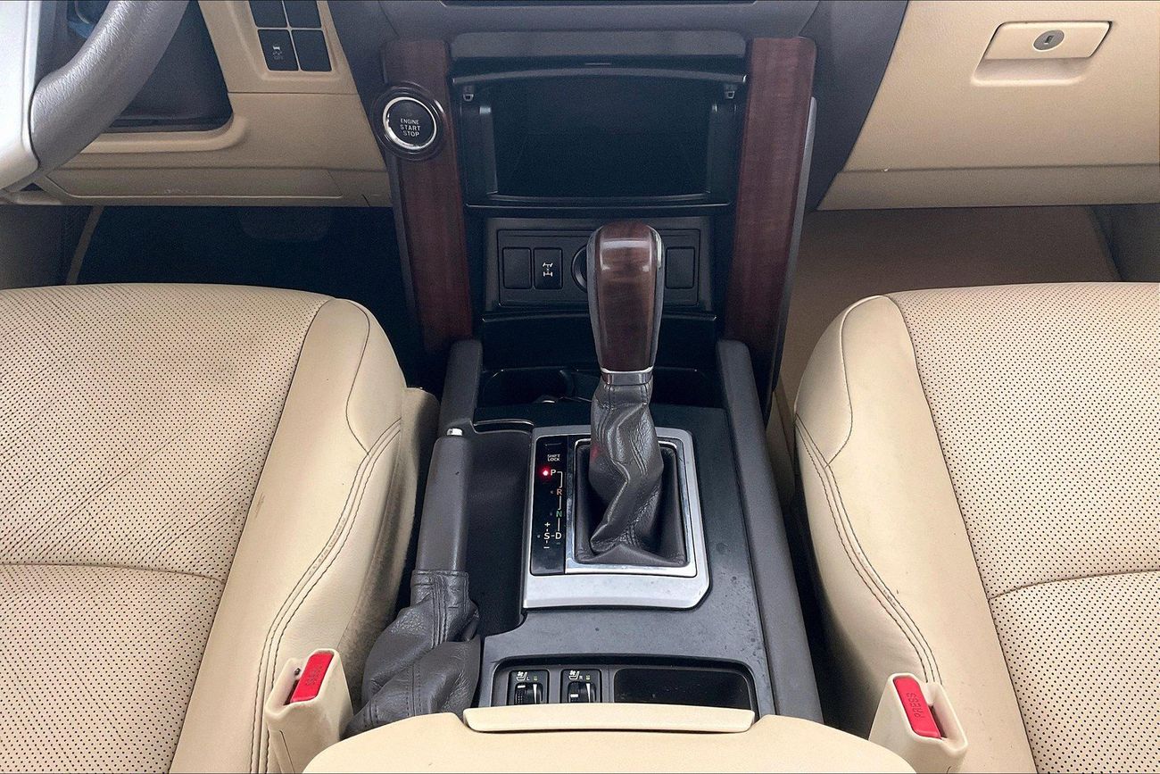 Toyota Prado VXR | National Day Celebration | Guaranteed Warranty | 0 Down Payment