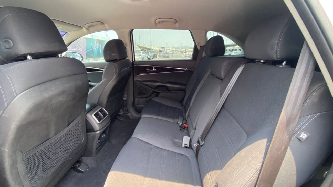 Kia Sorento Base 2.4L AWD Free Accident Original Paint