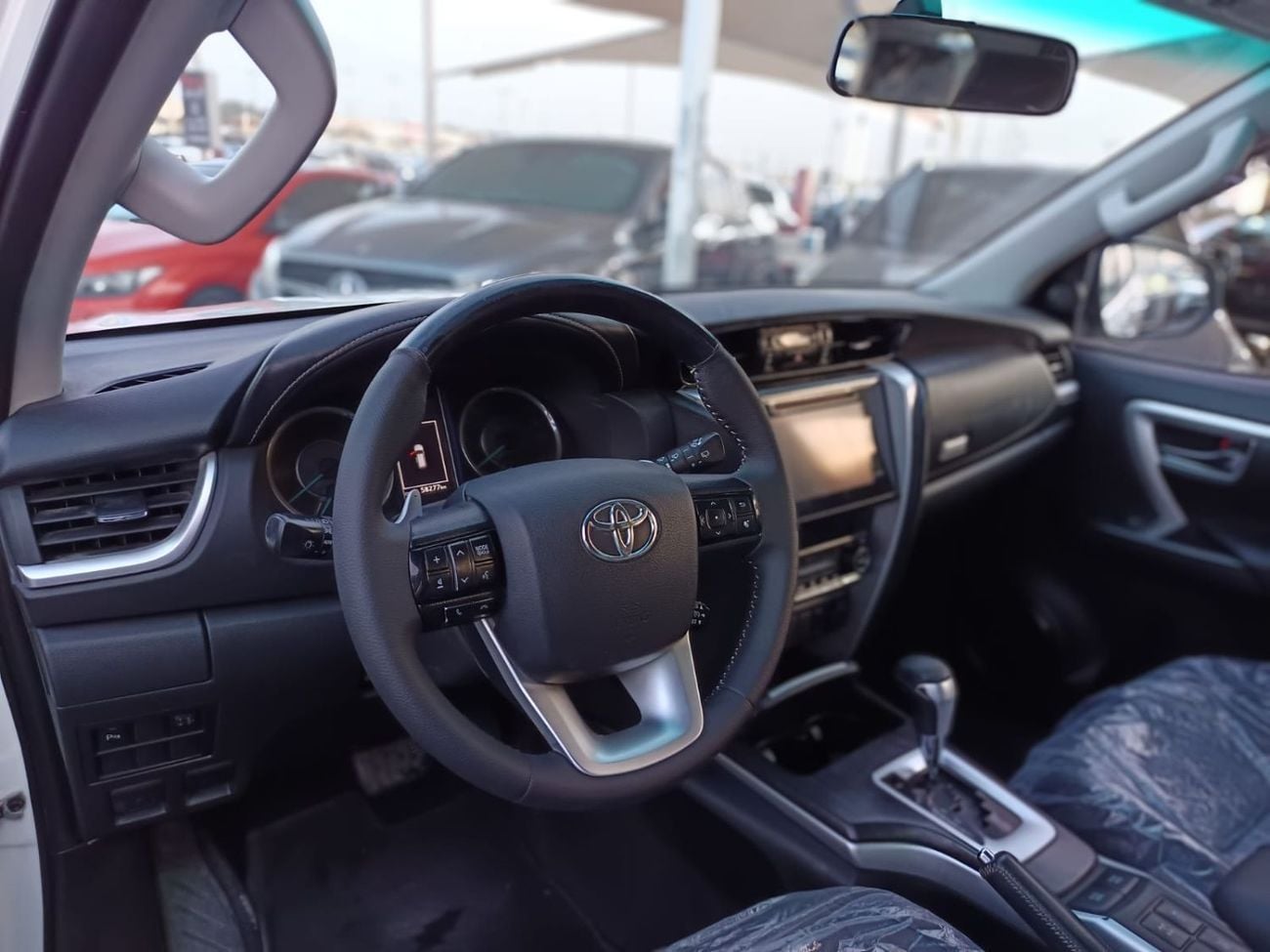 Toyota Fortuner TRD Sportivo 4.0L FORTUNER V6 FULL OPTION TRD Sport  4.0L