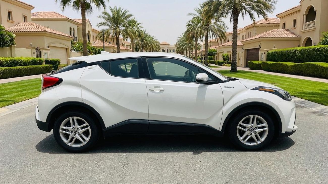 Toyota C-HR VX 2023 | AED 1049/Month | 0 DP | 30 Day Return | Warranty | Service History