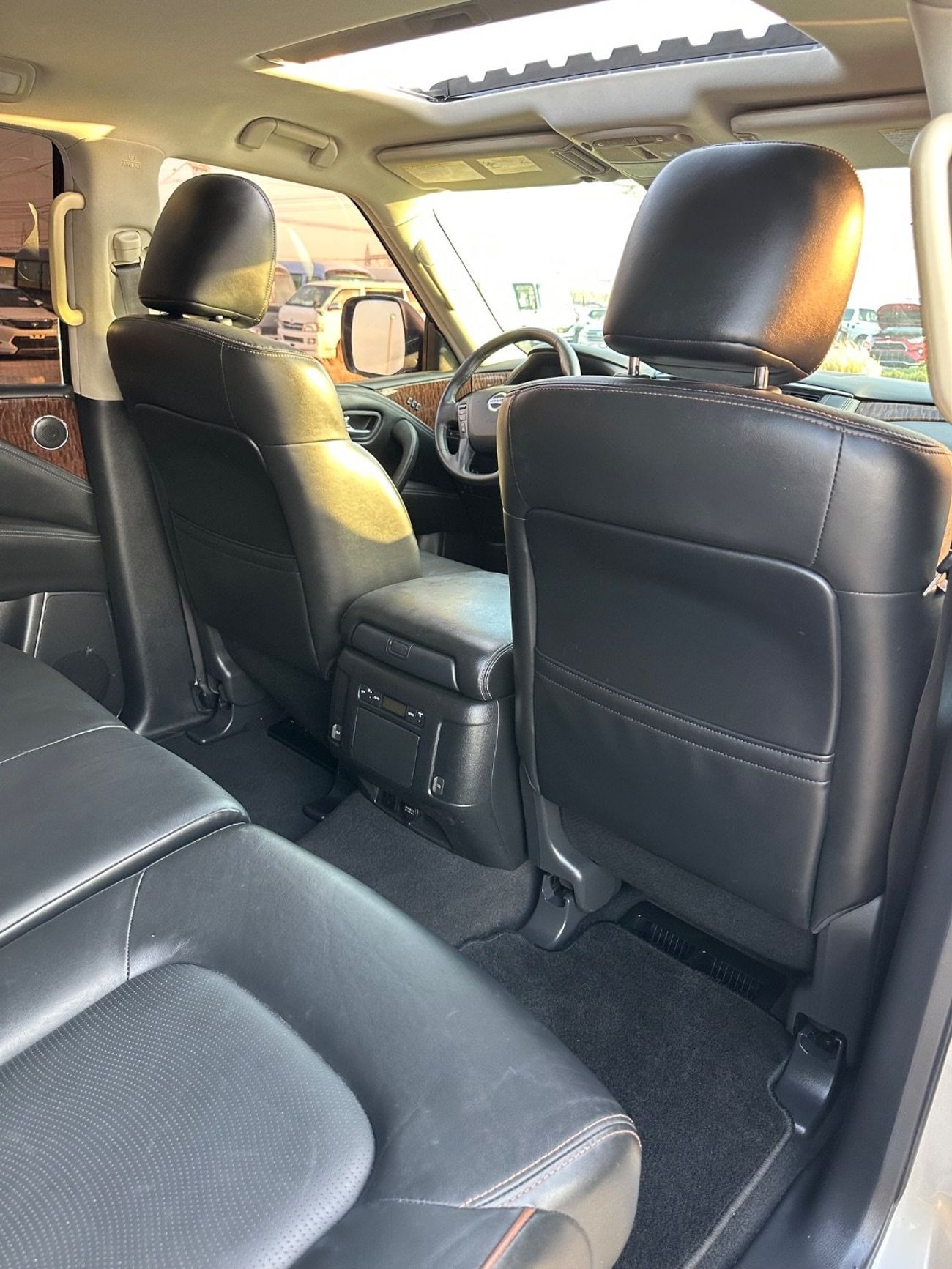 نيسان أرمادا SL Sunroof full Option