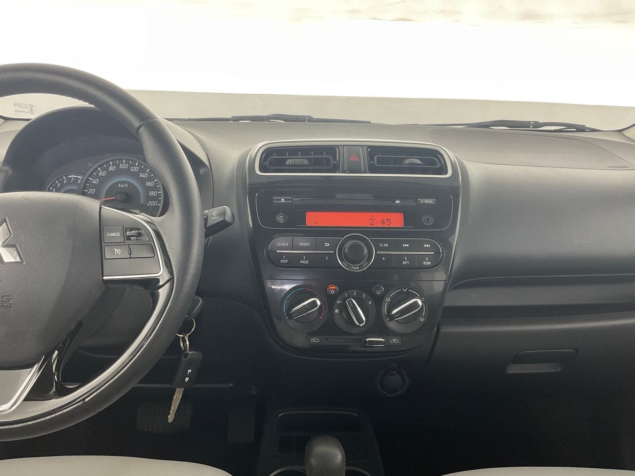 ميتسوبيشي اتراج GLX Full | upto AED 20,000 Ramadan Discount | شامل الضمان | 0 ﺪﻔﻋﺓ ﺃﻮﻟﻯ