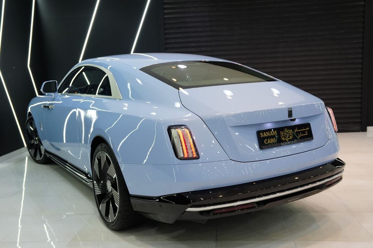 Rolls Royce Spectre STD 2024 Rolls-Royce Spectre, Bespoke Audio, Illuminated Grille, Starlight, Dealer Warrr + Serv!!