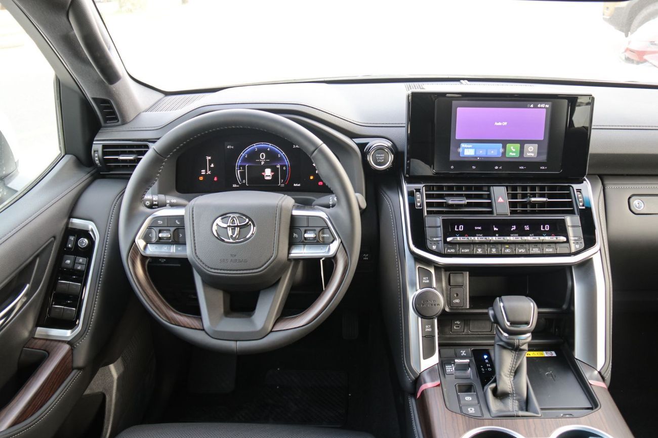 تويوتا لاند كروزر LAND CRUISER GXR V6 4.0 Mid option 2025