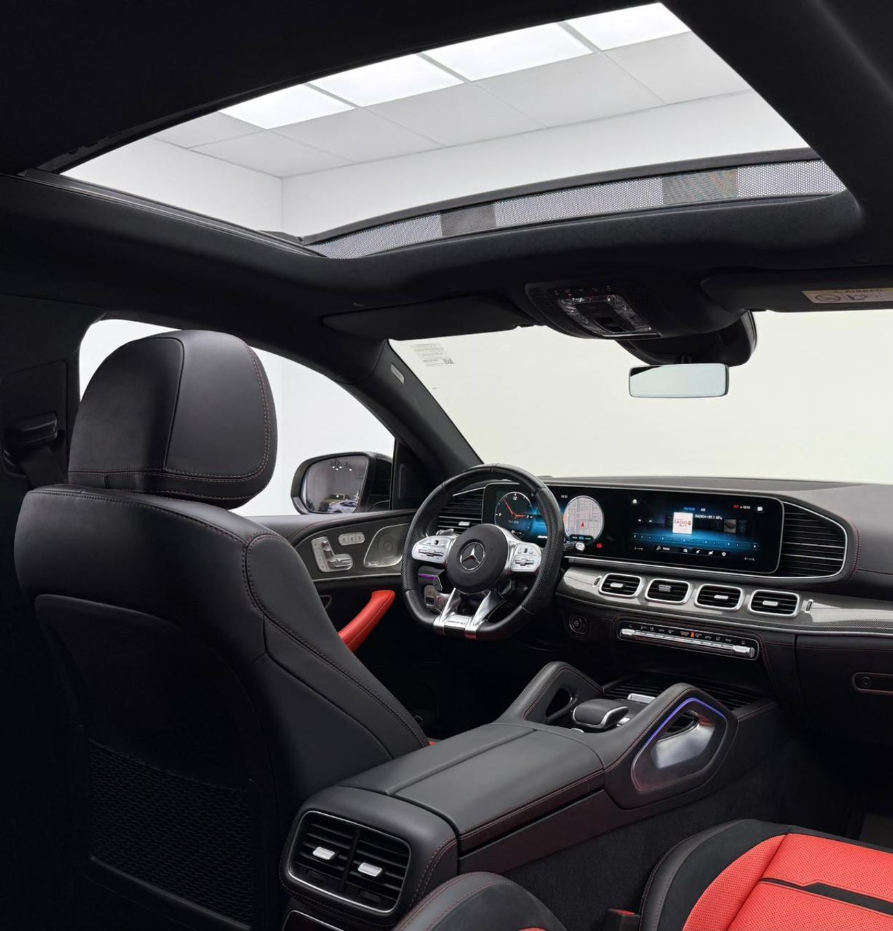 مرسيدس بنز GLE 53 AMG كوبيه 4MATIC+ 2022 Mercedes Benz GLE53 Coupe AMG 4MATIC+, 2027 MB Warranty + Service Pack, Fully Loaded, G