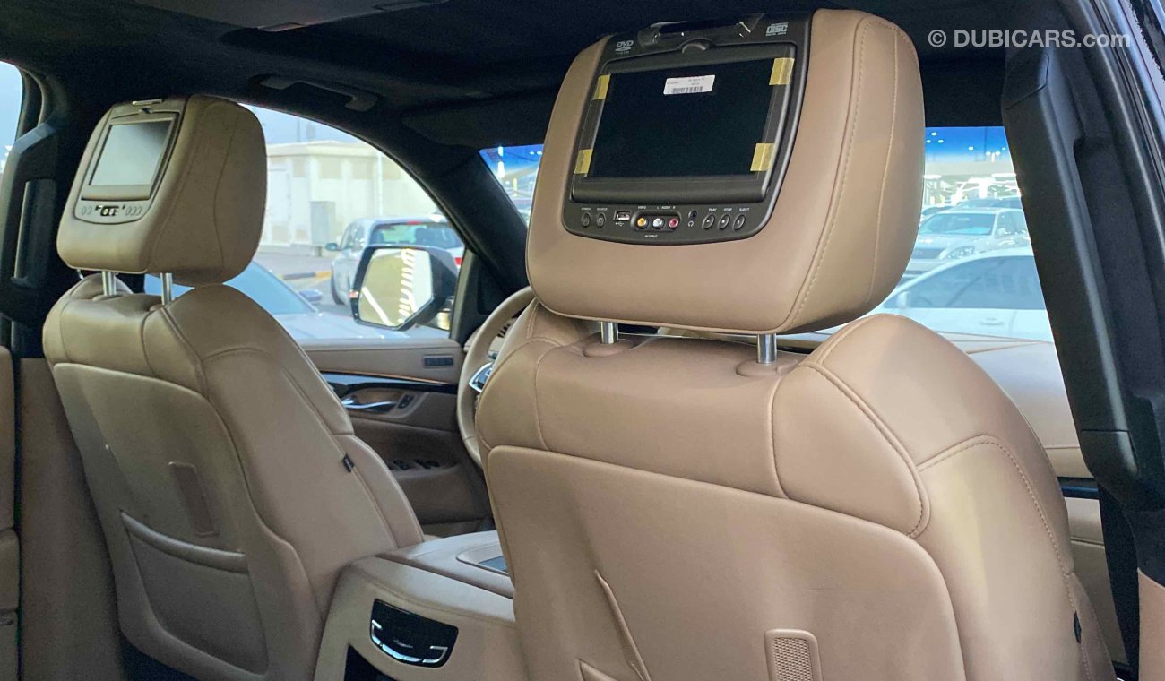 Cadillac Escalade Platinum GCCخليجي.