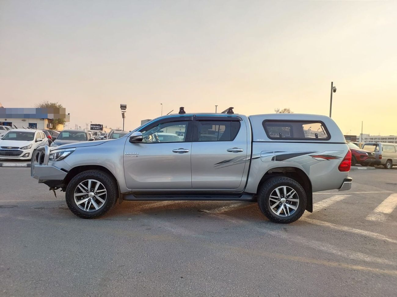 Toyota Hilux TOYOTA HILUX SR5 PICKUP RHD 2016 MODEL 2.8 L DIESEL AUTOMATIC(PM84762)