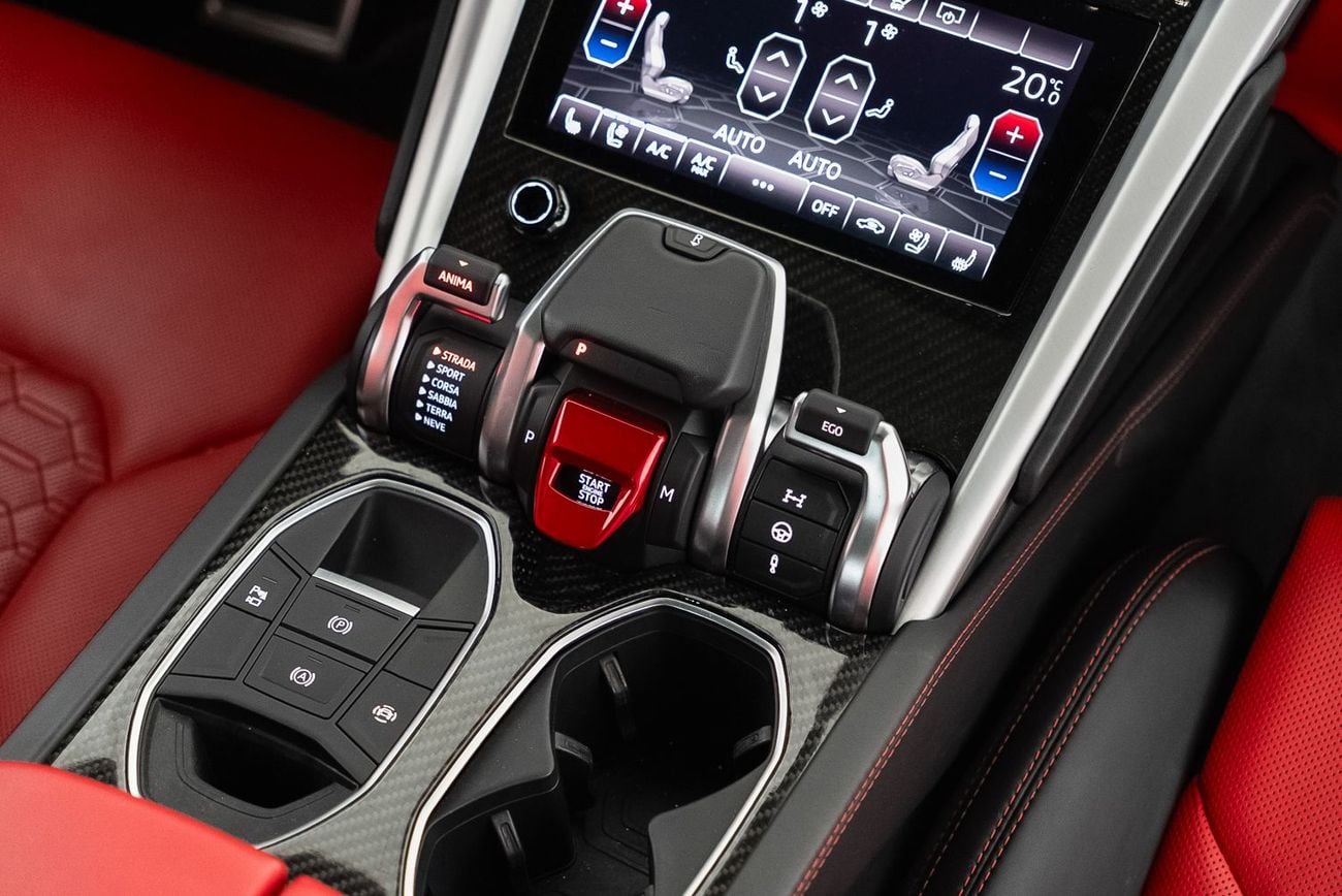 Lamborghini Urus STANDARD