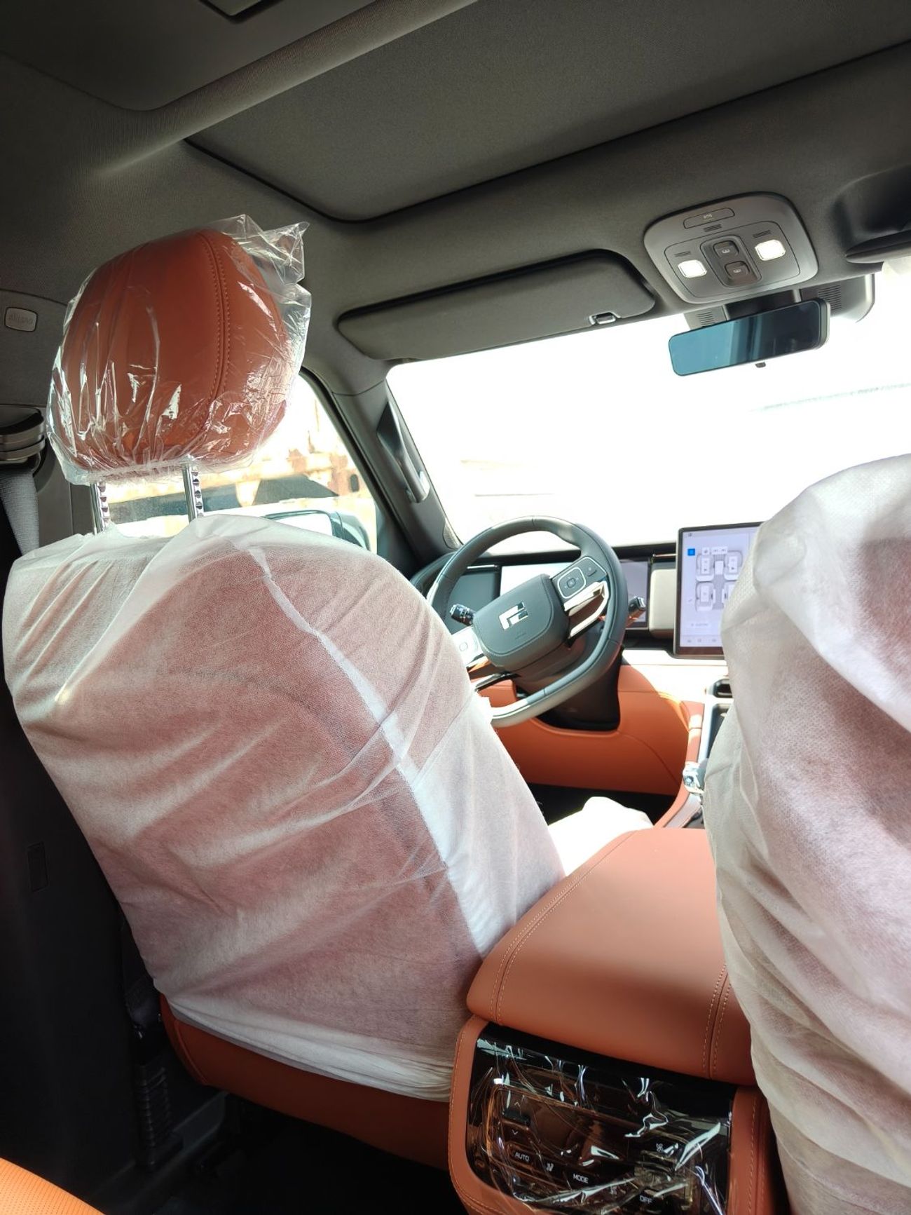 روكس 01 روكس 01 إصدار 2026 ذو 7 مقاعد