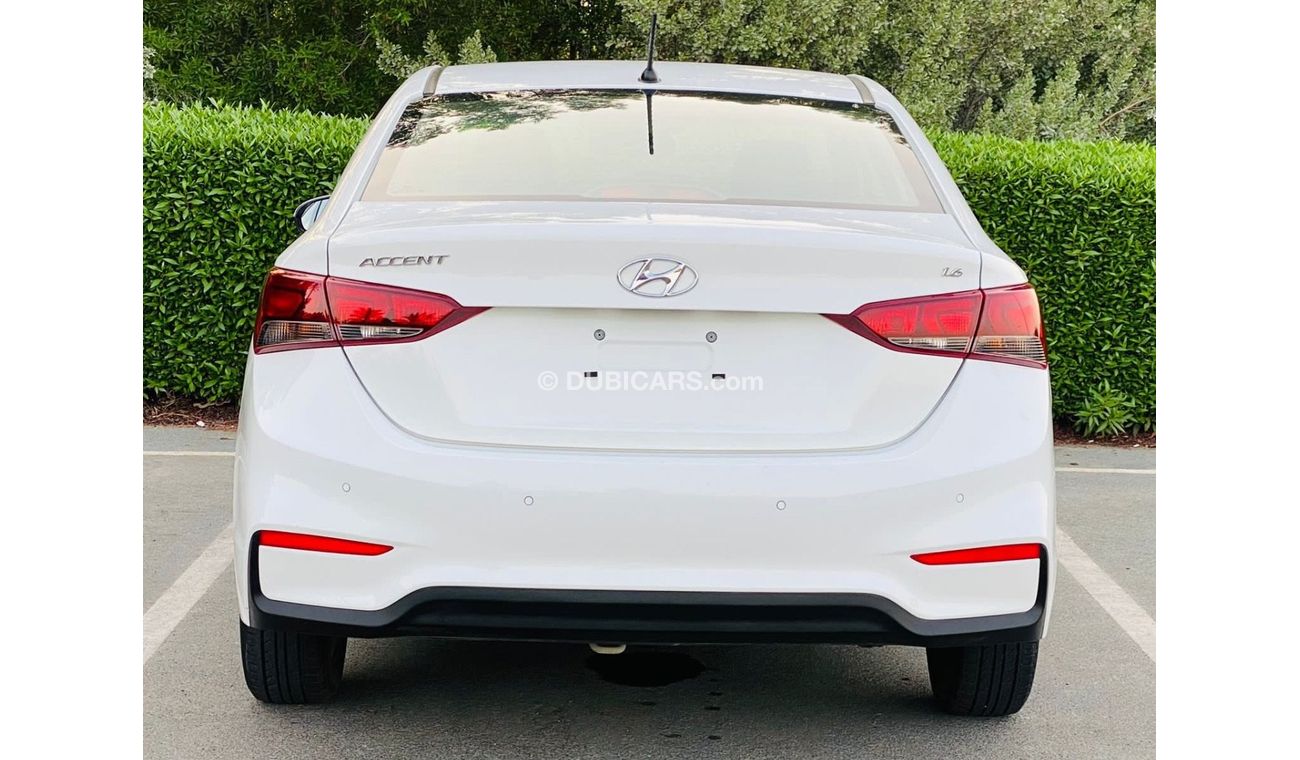 Hyundai Accent Base HYUNDAI  ACCENT 1.6