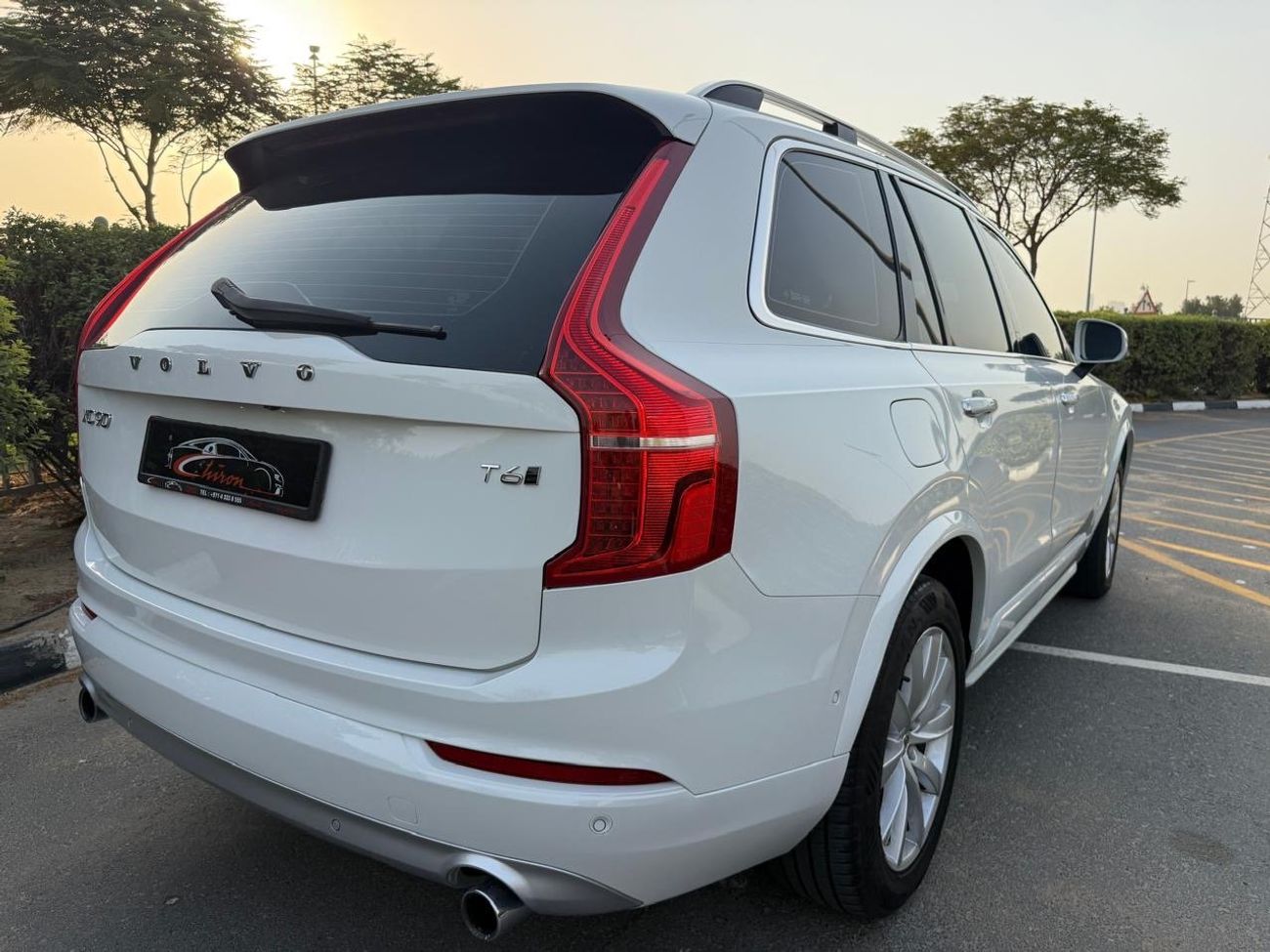 Volvo XC90 MOMENTUM PLUS