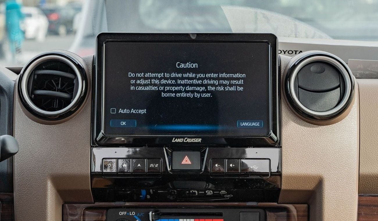 Toyota Land Cruiser 70 2025 Toyota Land Cruiser LC71 4.0L AT Petrol Full Option