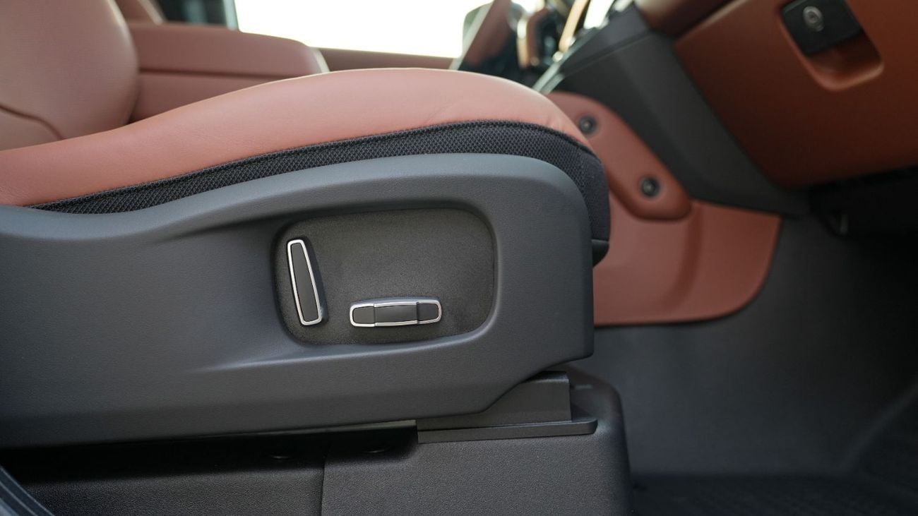 Land Rover Defender 110 P635 OCTA V8 2025 MY EXPORT PRICE