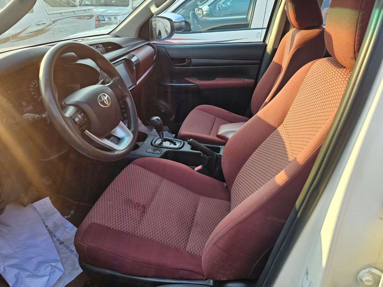 Toyota Hilux Double Cabin Pickup LHD 2.7L 4WD Petrol Automatic 4 Cylinders 5 Seats 4 Doors