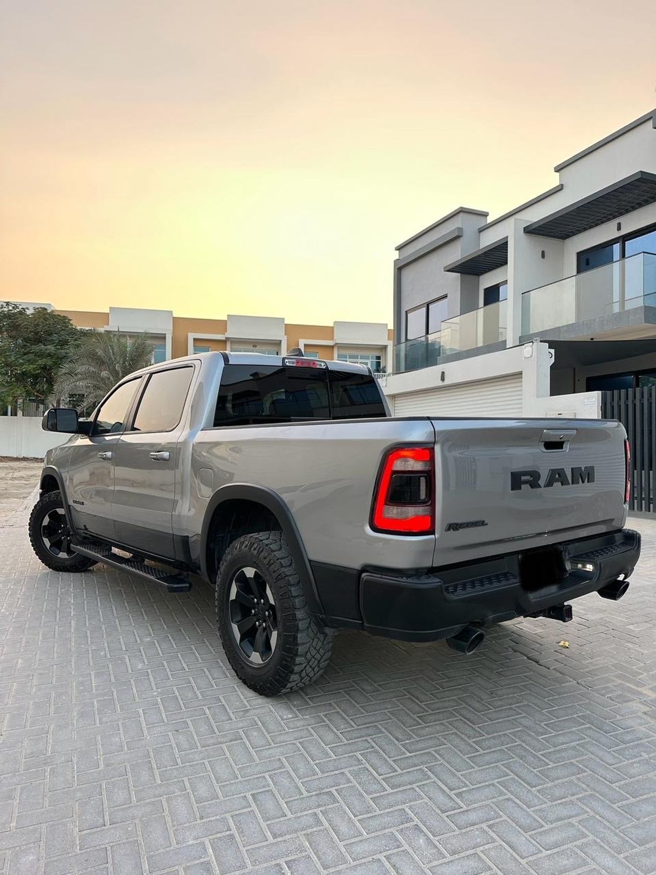 دودج رام فان 