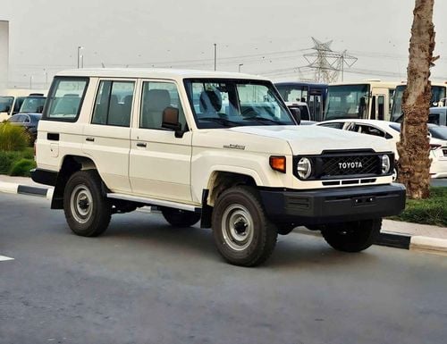 Toyota Land Cruiser 70 TOYOTA LAND CRUISER HARDTOP 76 / DIESEL 4.2L / 5 PORTAS Preço especial para Angola com Portes Incluí