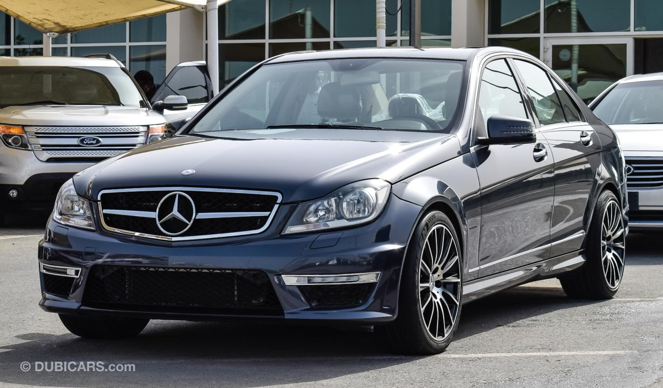 Mercedes-Benz C 300