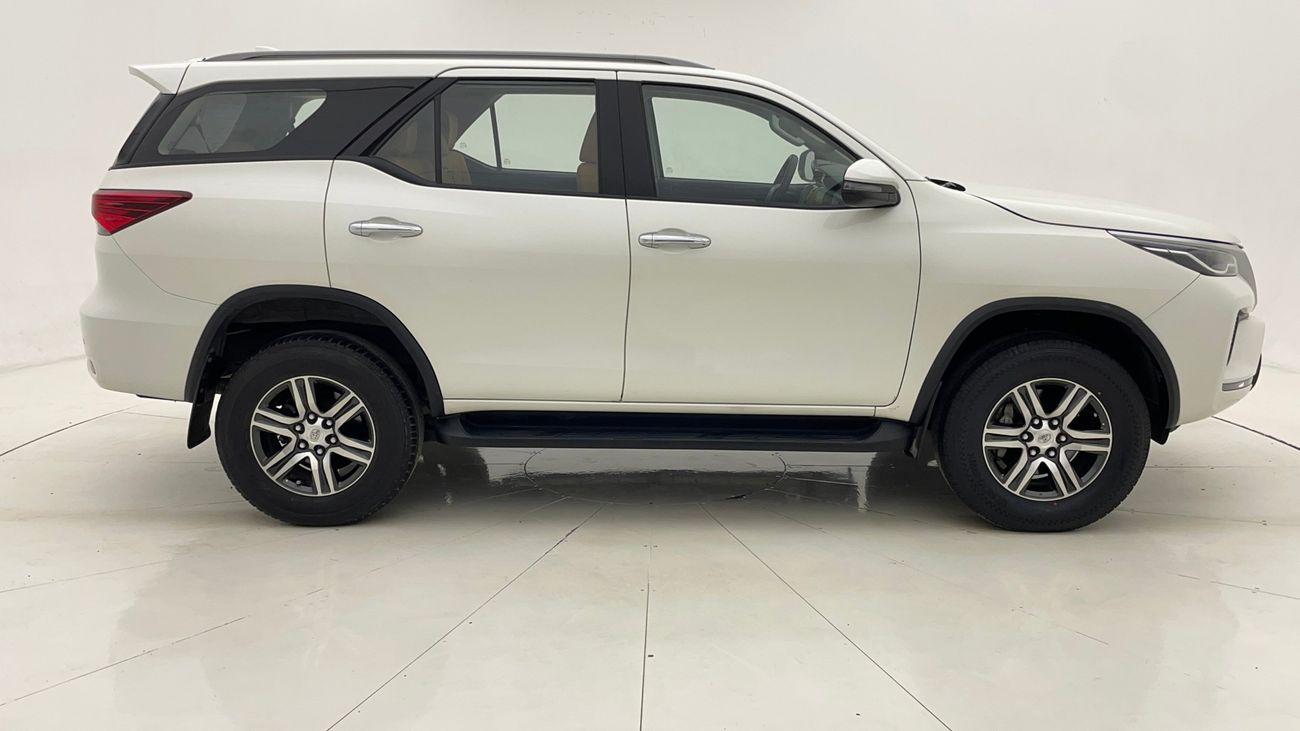 تويوتا فورتونر EXR 2.7 | بدون دفعة مقدمة | اختبار القيادة في المنزل