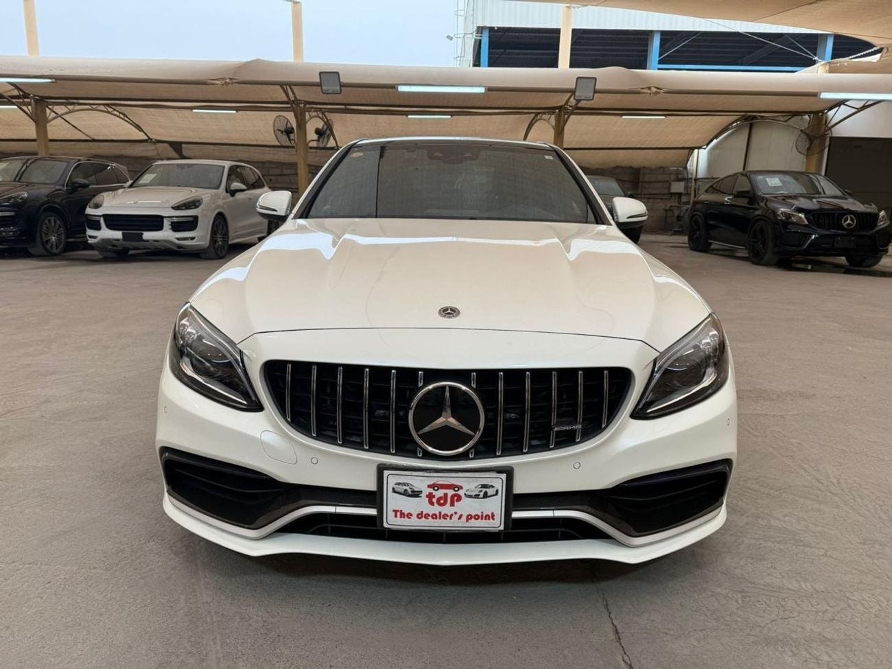 Mercedes Benz C63 AMG SAFARI T1 Std 4.0L Sedan | FULL SERVICE HISTORY | PEARL WHITE | BURMESTER SOUND SYSTEM