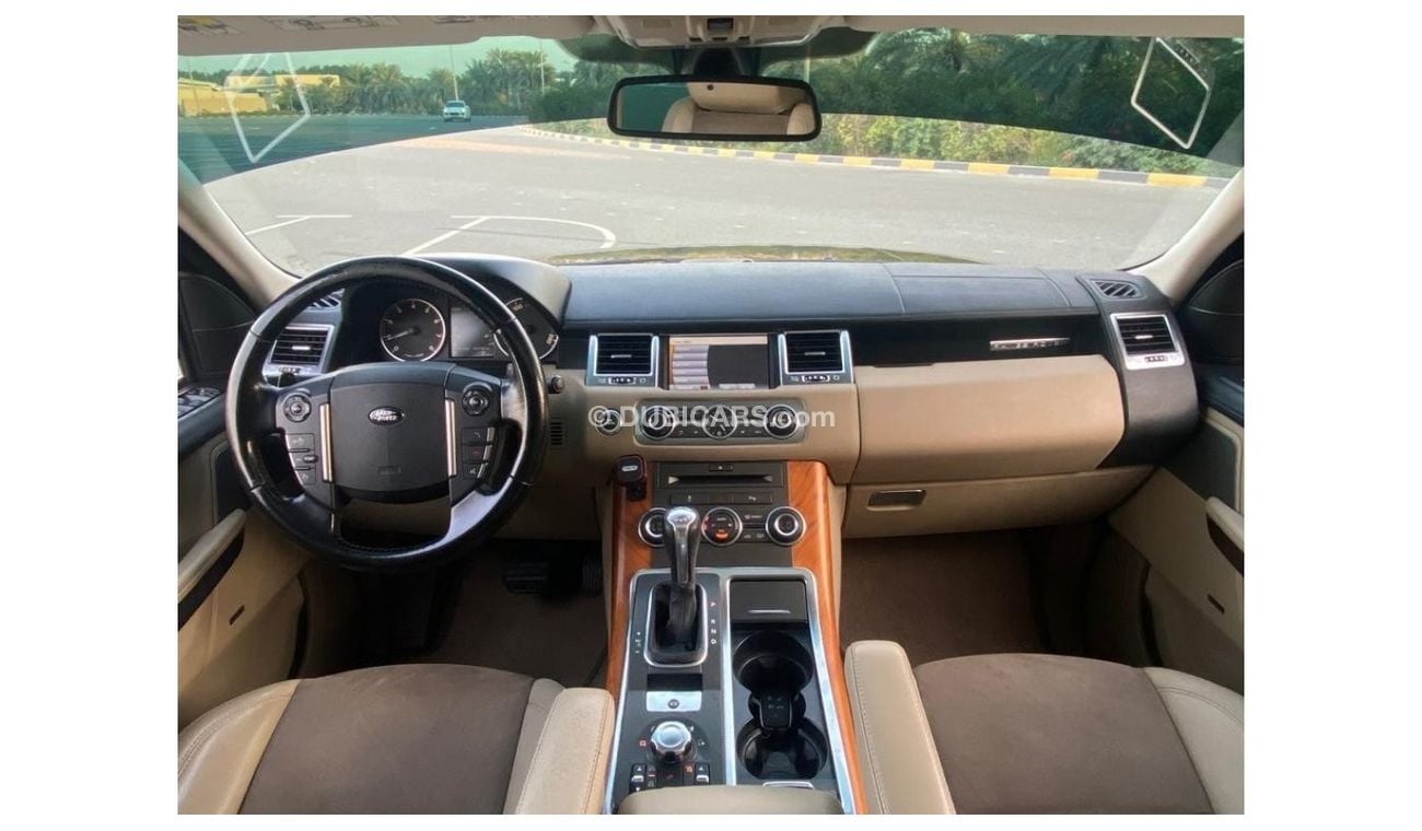 Land Rover Range Rover Sport Range Rover Sport 2011 GCC V8 Perfect Condition - Full Options