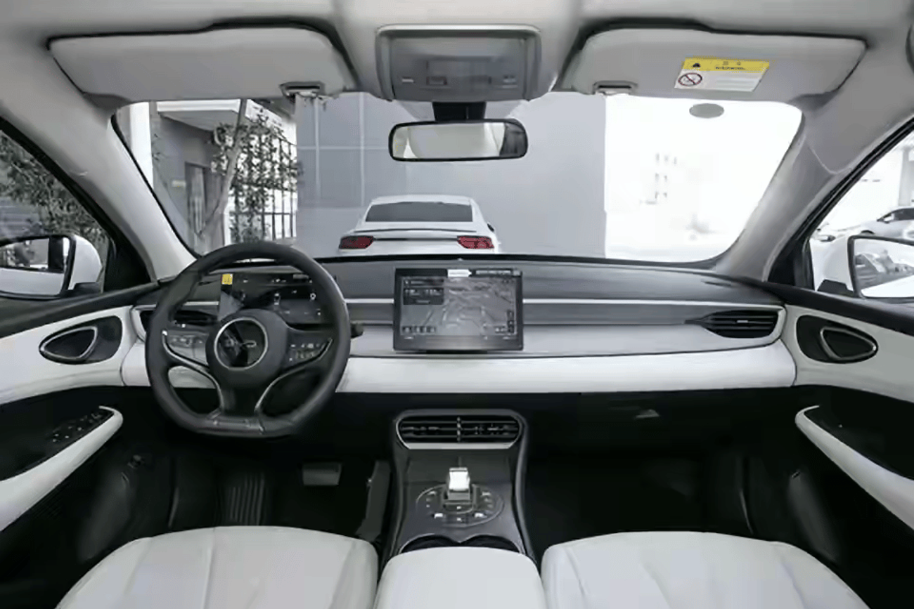 BYD Seal 05 DM-i White-white