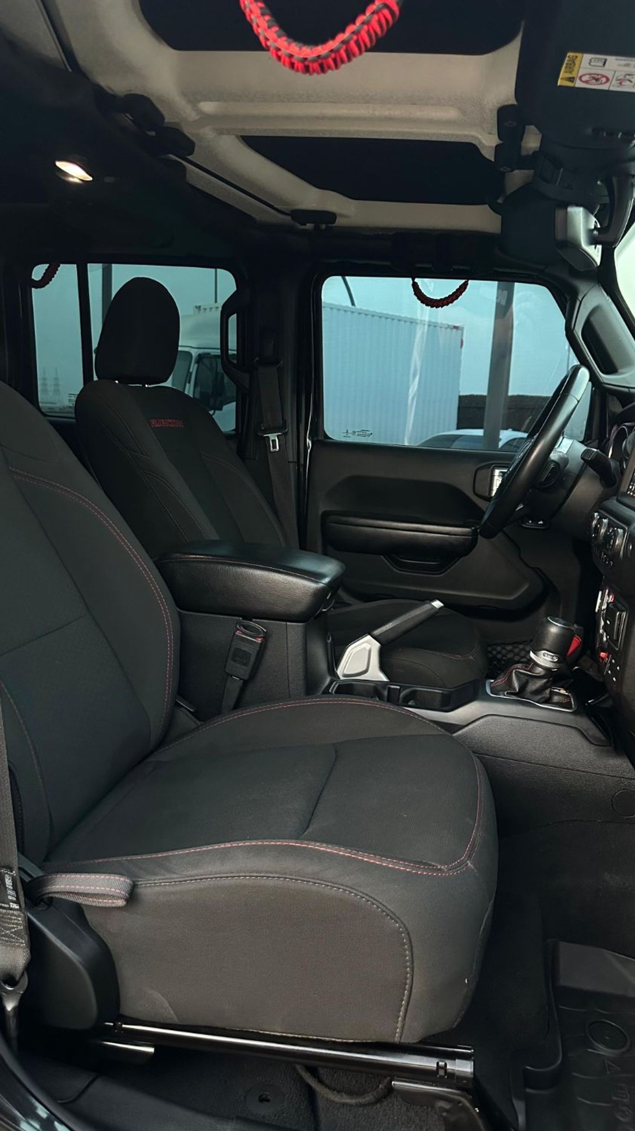 Jeep Wrangler Rubicon 3.6L A/T (5 Seater)