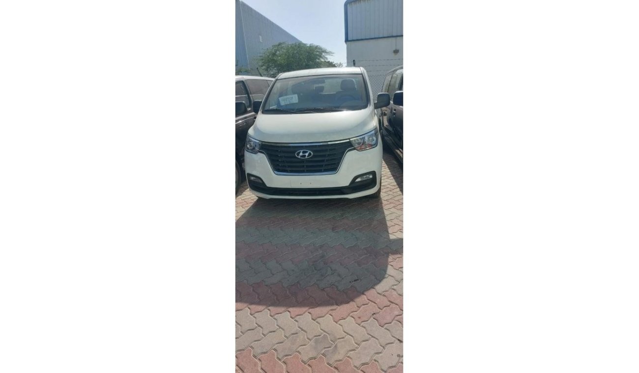 هيونداي H-1 2021// Hyundai H1 // 2.4 L // BRAND NEW 0 KM // MANUAL GEAR BOX