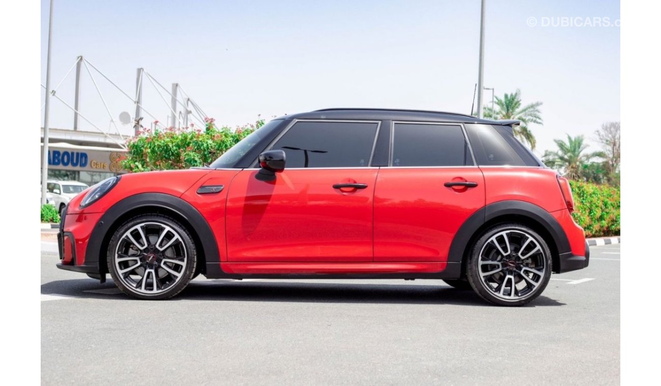 Mini Cooper S Mini Cooper S John Cooper Works 2022 GCC Under Warranty and Free Service