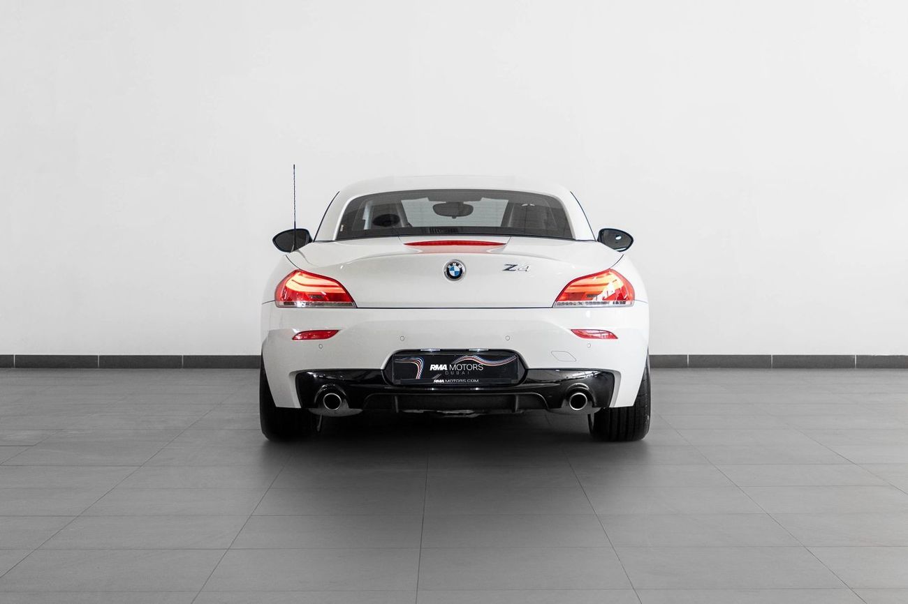 BMW Z4 M 2015 BMW Z4 SDrive35is M-Sport / Full-Service History