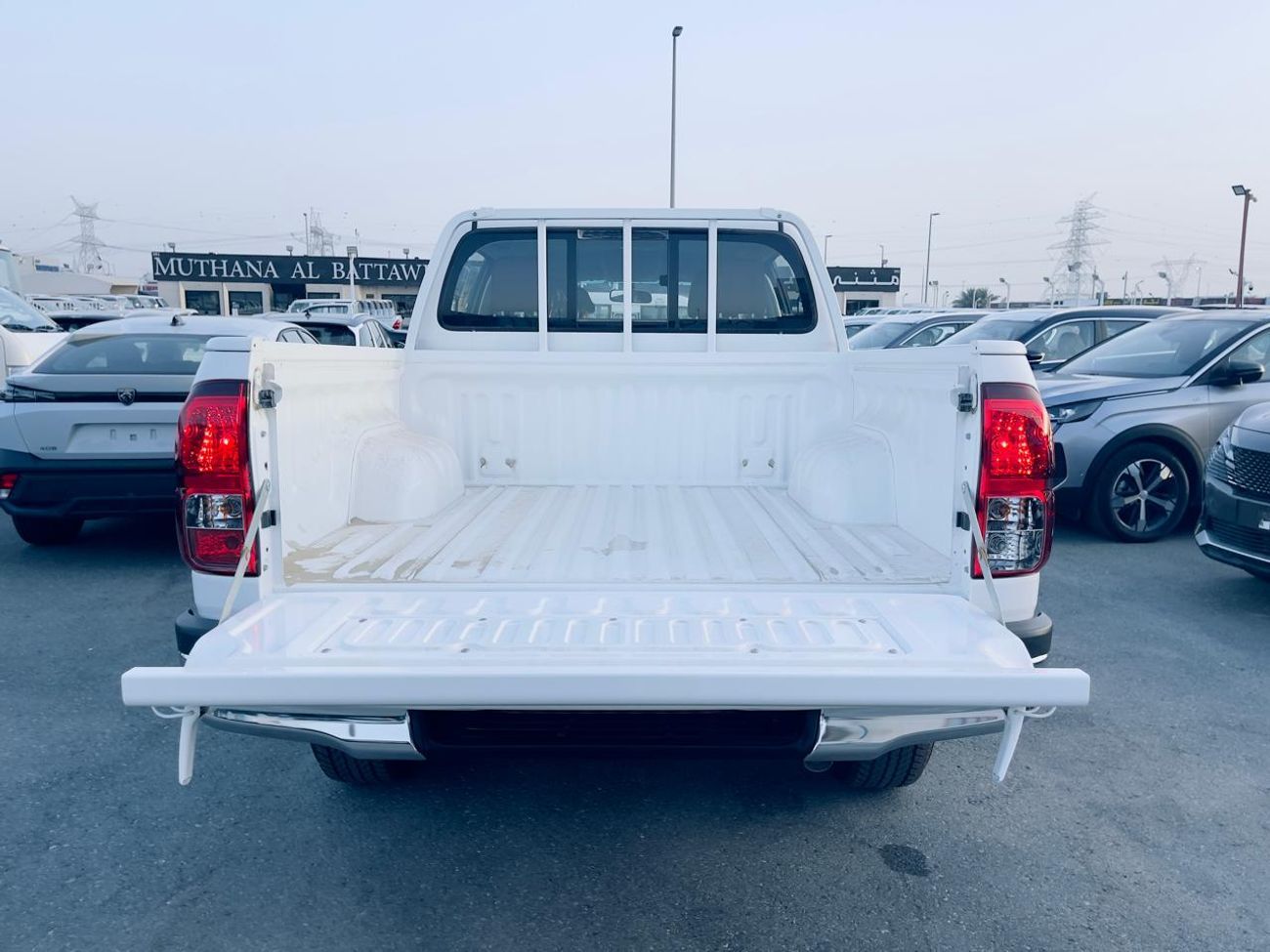 تويوتا هيلوكس S GLX 2.4L 4WD A/T