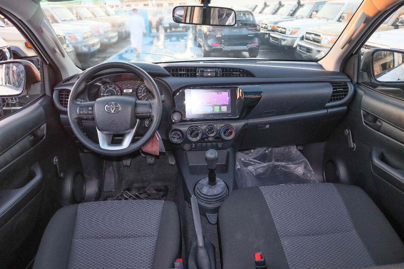 Toyota Hilux TOYOTA HILUX 2.4L 2024 MODEL M/T DIESEL