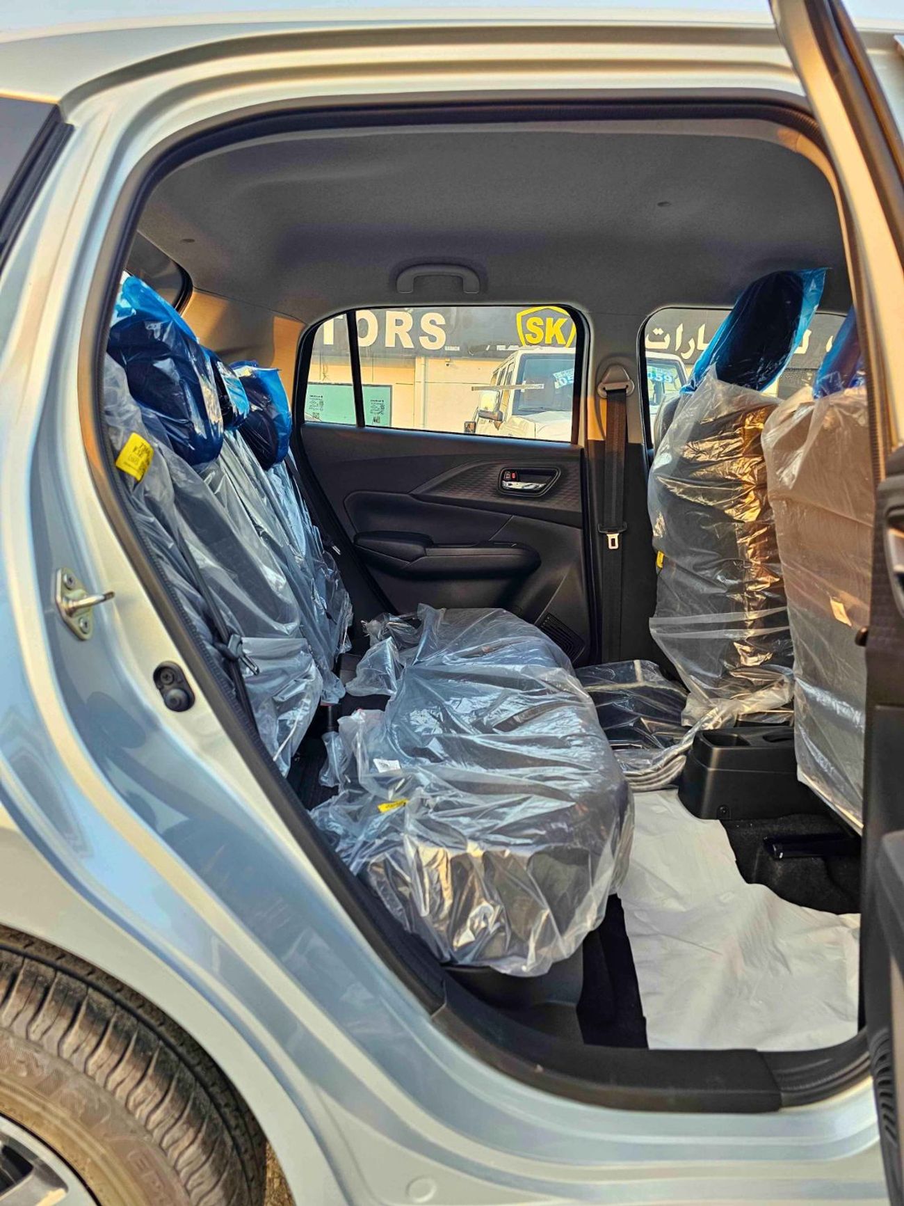 Suzuki Swift GLX WITH RADAR / 1.2L V4 PETROL / PUSH START / DVD CAMERA (CODE # GLXR)