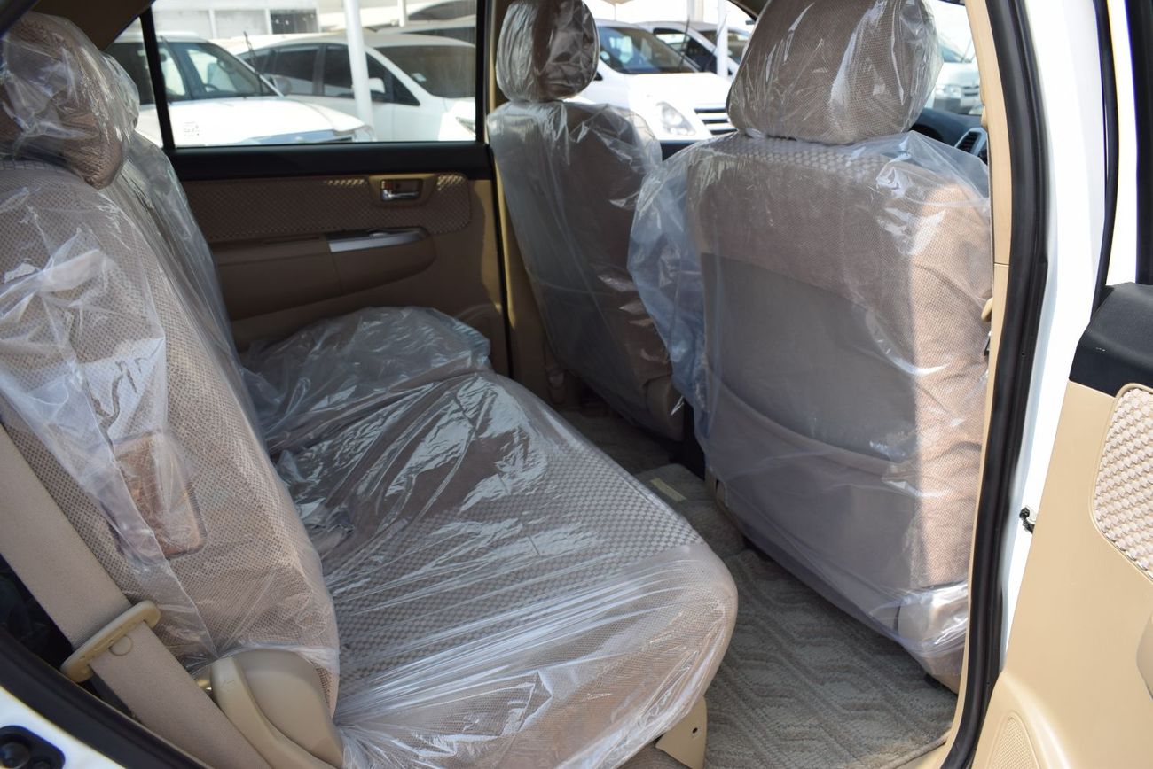 Toyota Fortuner Toyota Fortuner EXR 2.7L (160 HP), model:2015